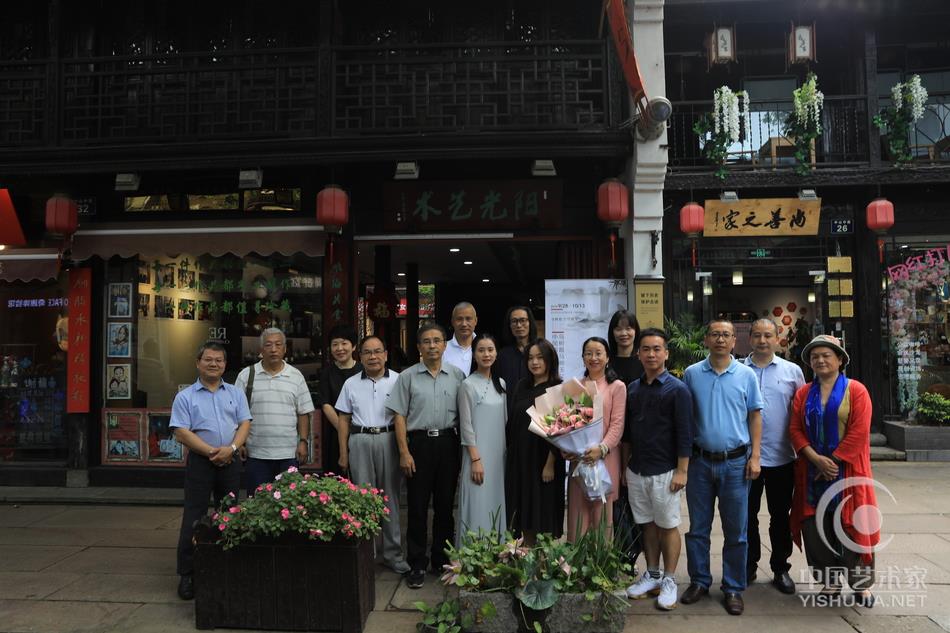 山魂花韵.马树霞马婉玉父女中国画作品展今日在杭州阳光艺术中心成功举办